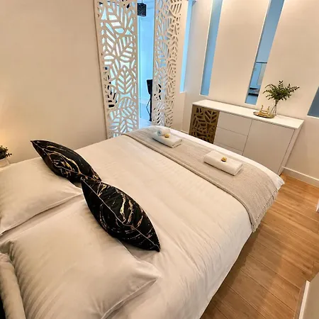 Divon Old Town Апартаменты *